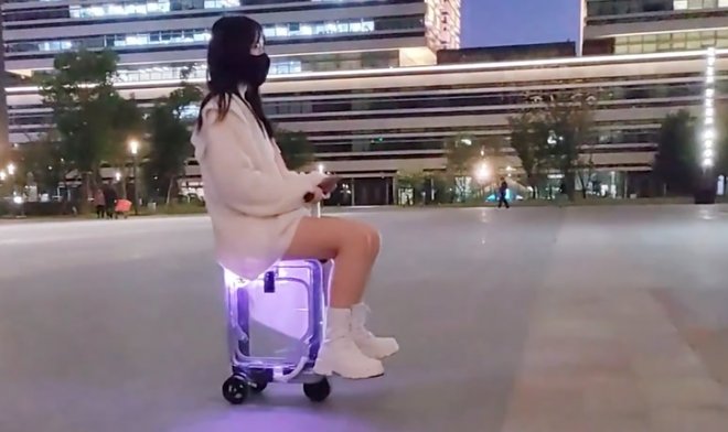 Дорожный чемодан Airwheel подвезет вас до терминала 