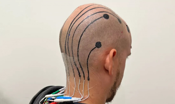 Электронные татуировки позволят снимать ЭЭГ эффективнее громоздких электродов 
