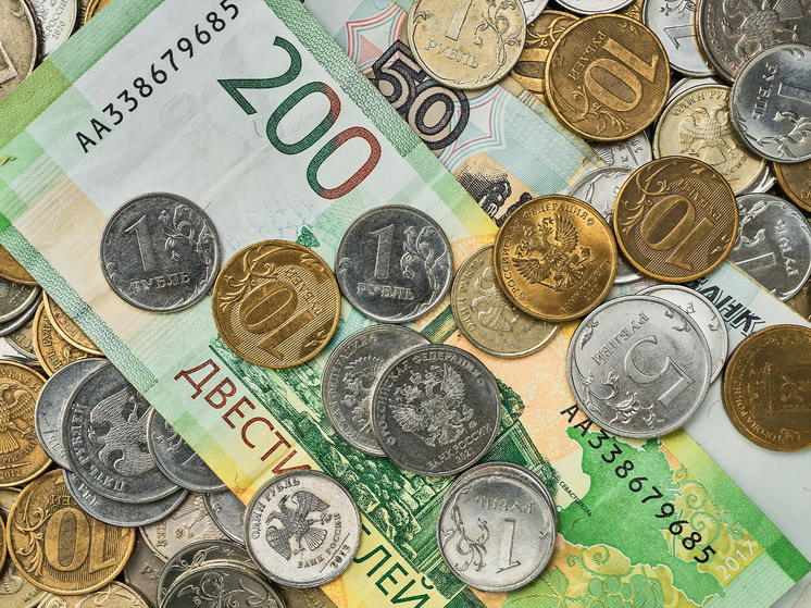 Рубль отпраздновал китайский Новый год укреплением