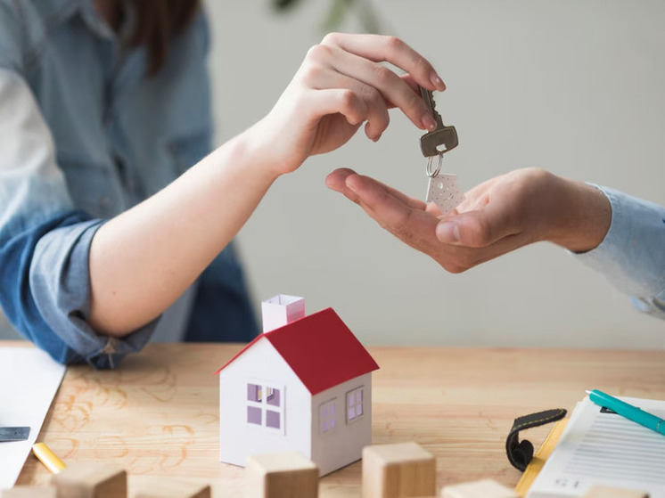 Ипотека для зуммеров: в России снизился возраст оформляющих жилищные кредиты