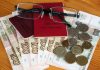 Выплаты работающим пенсионерам увеличиваются, но «мелкими шажками»