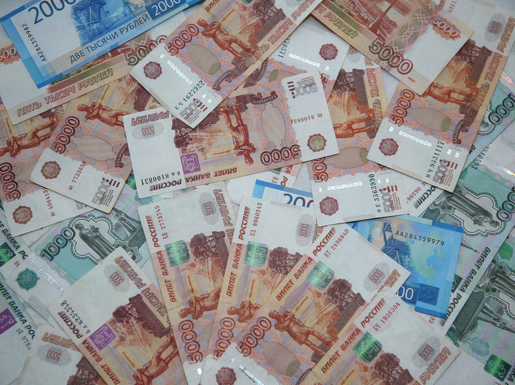 Банк России второй раз подряд снизил ключевую ставку &mdash; теперь 18%