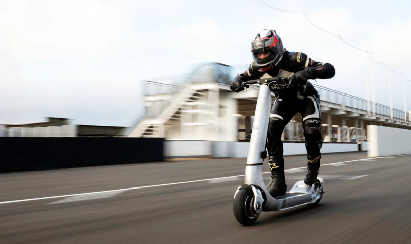 Экстремальный электросамокат Bo Turbo может потягаться в динамике с Tesla