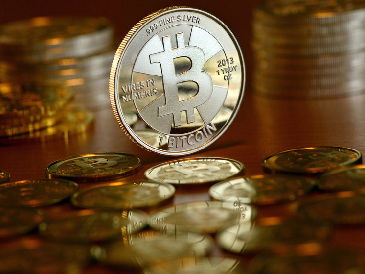 Трамп кует новую власть, выбивая табуретку из-под ФРС