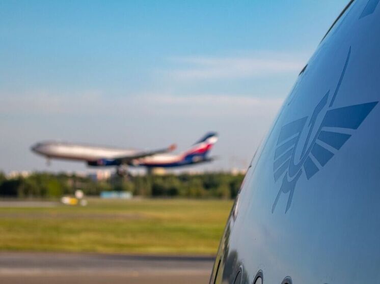 &laquo;Аэрофлот&raquo; проинформировал о запуске десятков дополнительных  рейсов к зимним праздникам