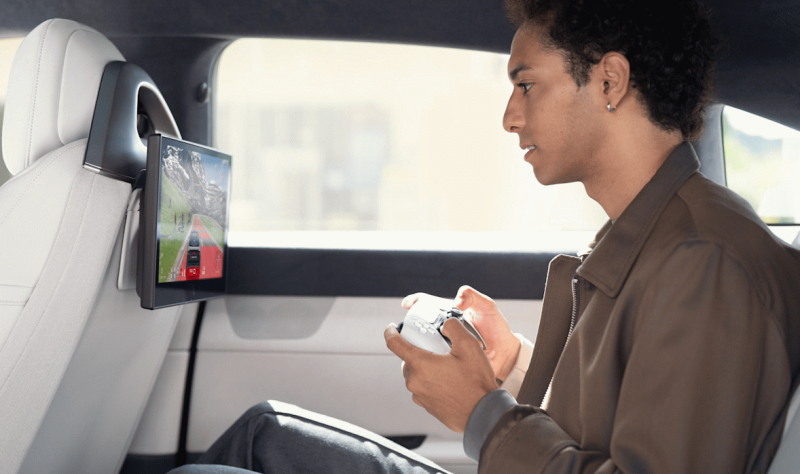 Союз Sony и Honda позволит комфортно играть в PlayStation в салоне автомобиля 