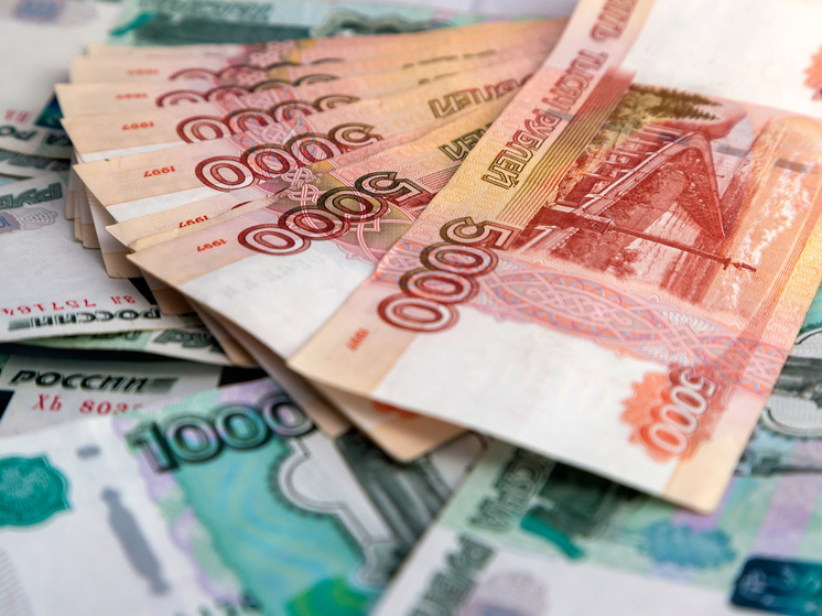 65 триллионов рублей хранят россияне на депозитах: &laquo;Склонность к сбережению усилилась&raquo;