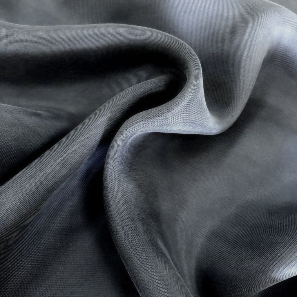 Какие бывают аналоги шелка: обзор современных материалов