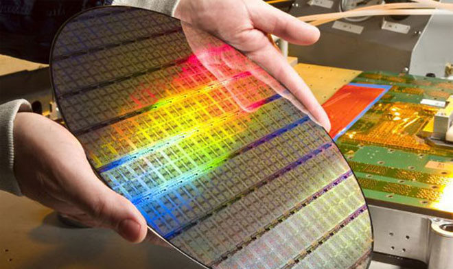 В России появится собственный 90-нанометровый литограф