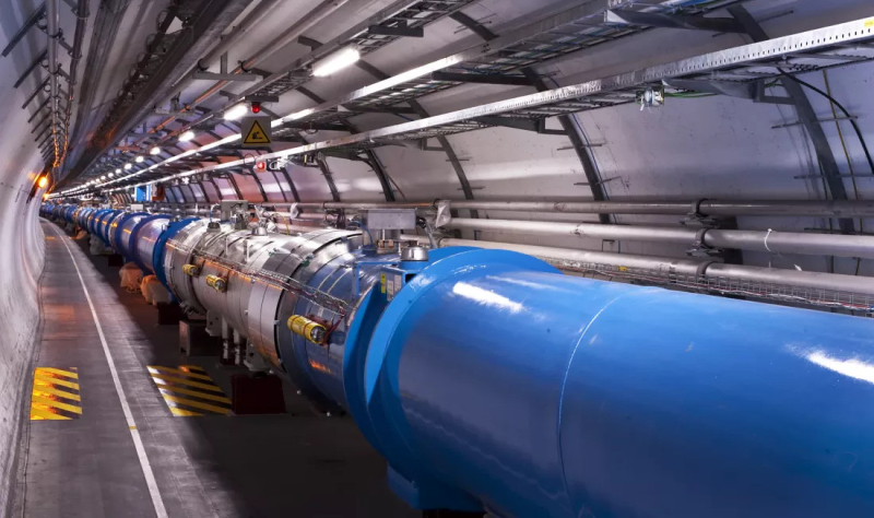 Большой адронный коллайдер будет обогревать тысячи французских домохозяйств 