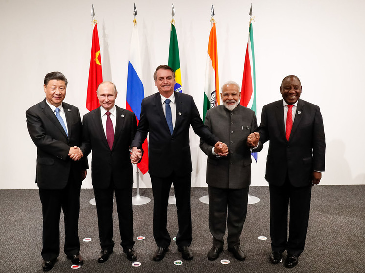 БРИКС — это конец доминирования Запада: названы главные задачи объединения