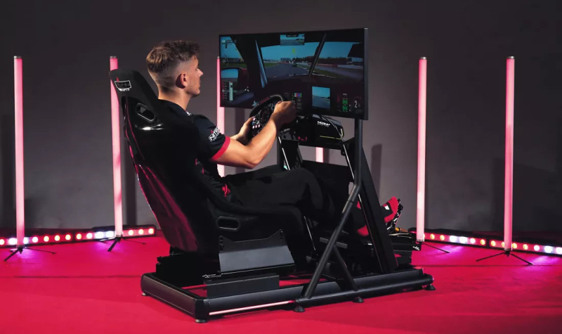 Гоночные симуляторы Nitro Concepts позволят игрокам буквально &laquo;почувствовать набегающий ветер&raquo; 