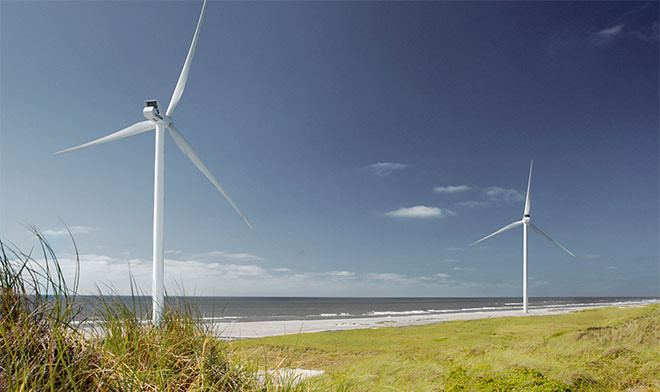 На Новолакской ВЭС выполнили установку первого ветрогенератора 